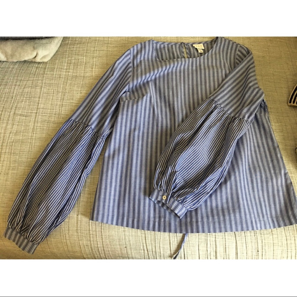 Beautiful Pinstrip Blouse